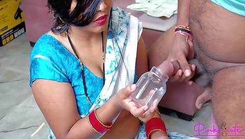 Indian stepdaughter-in-law sucks and moans in a sexy saree