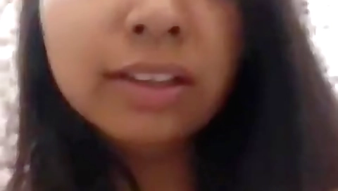 Big breasts indian amateur girl showing a solo vid on her camera