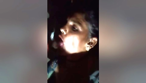 Amateur brunette amateur slut couple home sex video