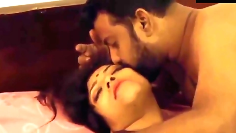 Busty indian lady fucked in bed and deep penetrating
