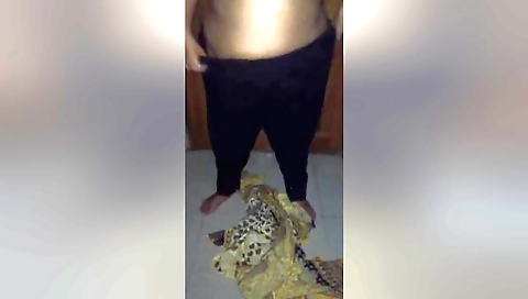 Sexy amateur indian babe plays with her hair and dildo