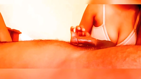 Subah Savere Chudne Ka Mood Hua Bhai Ko Jagaya Lund Chus Kar