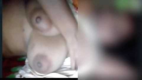 Amature brunette babe with big tits and ass in hd video