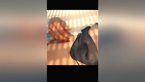 Hot teen makes love with her boyfriend in amateur solo video