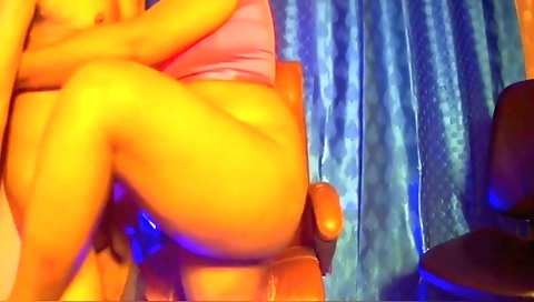 Indian bimbo sucks boy's hard dick and bangs it on camera