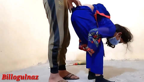 Indian brunette gets banged by her boyfriend in webcam