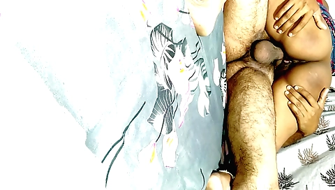 Indian teen stepsister gets her pussy filled with a big bro