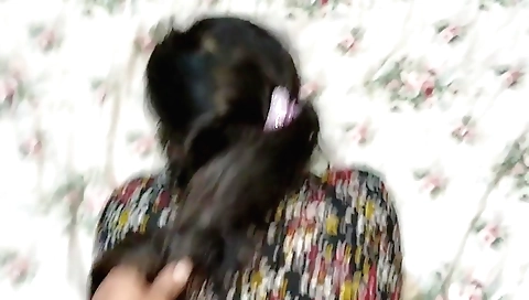 Indian girl in a tight body gets her tight twat fucked