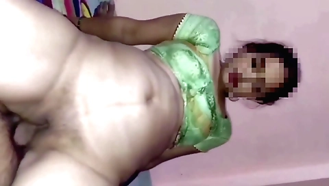 Indian hottie 18+ amateur video with her husband 18+