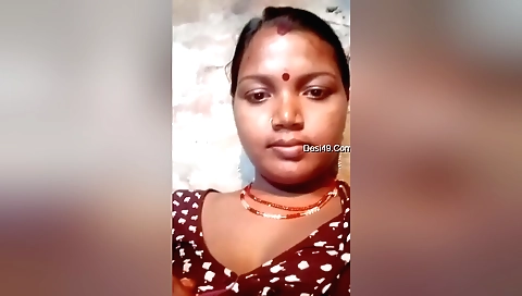 Today Exclusive- Horny Village Bhabhi Showing Her Boobs And Pussy 6
