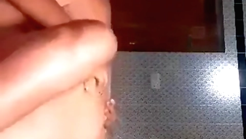 Amateur brunette with hot pussy video in sex video