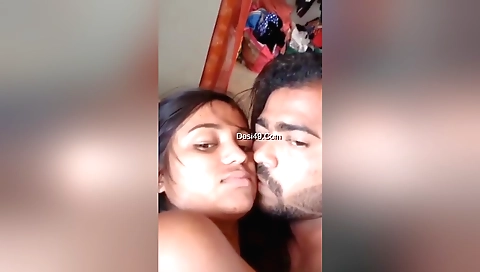 Today Exclusive-sexy Desi Chick Blowjob And Had Fucked By Lover 1