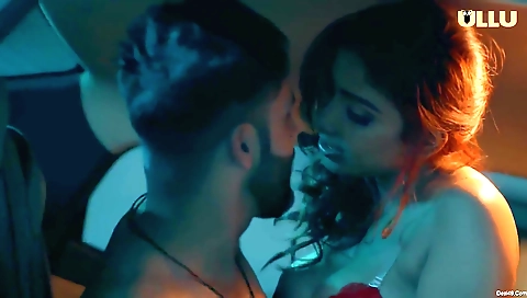 Big tits redhead babe with hot curves shows herself