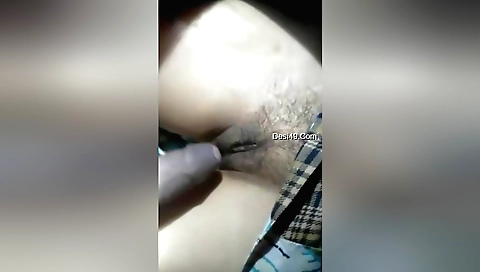 Indian woman and lover in an amateur sex video pov