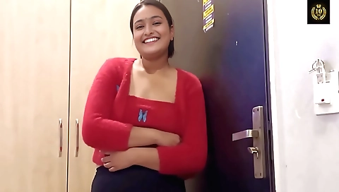 Indian brunette stepsister enjoys sex with her stepsister