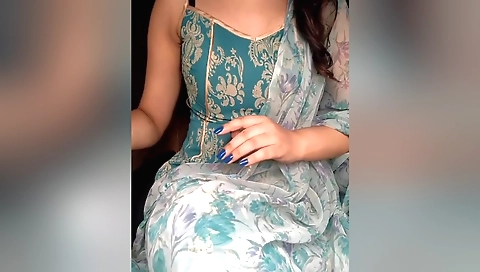 Hot brunette girl nails her boyfriend's face on webcam