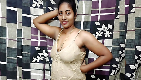 Indian girl in a sexy outfit is getting her pussy pounded