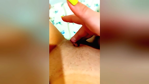 Indian hairy pussy slut gets a long blowjob and cum in her