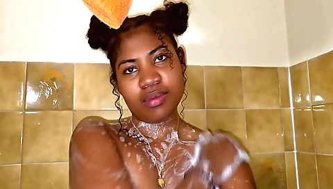 Solo female in indian clothes is fucking her lover