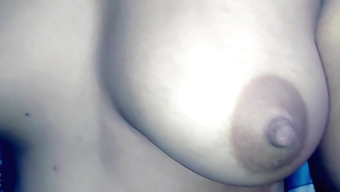 Indian wife fucks her boyfriend at home in bedroom