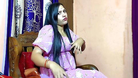 Indian ex girlfriend shows her big boobs and pussy in this vid