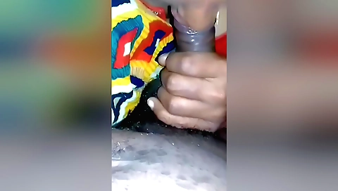 Amateur video with girl suck his penis in a handjob video