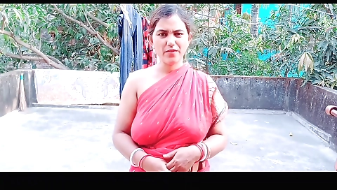 Blonde in a white dress and red bra is masturbating