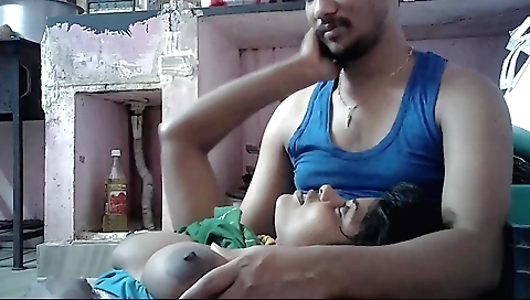 Indian housewife with big boobs fucks her pussy in homemade vid