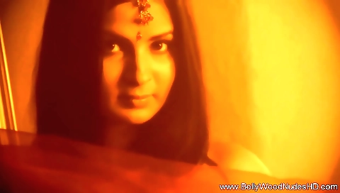 Beautiful indian teen has a great body and looks beautiful