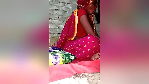 Indian busty babe has a big ass and huge pair of tits