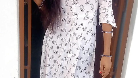 Big ass brunette amateur sex video with huge boobs 18+