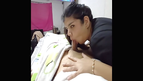 Indian girl with a small ass gives a blowjob in this vid