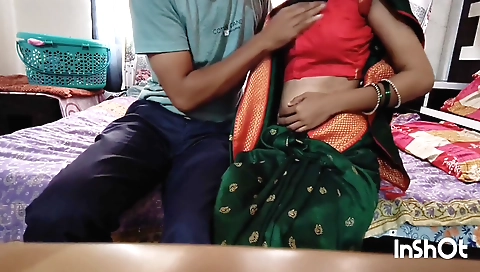 Indian teen bhabhi kichudayi made hot in amateur video
