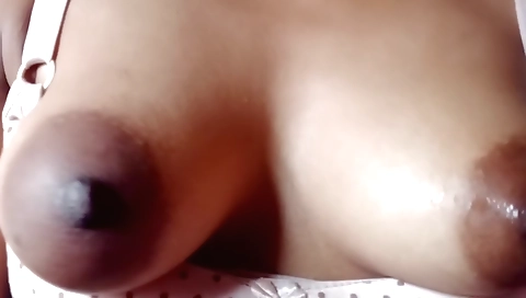 I have a beautiful woman on my cam in my amateur sex video