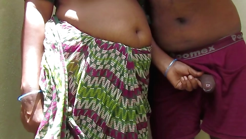 Amateur indian girl is getting fucked by her lover