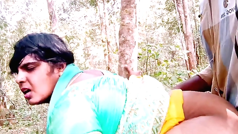 Big ass milf fucks his small dick in the outdoor forest