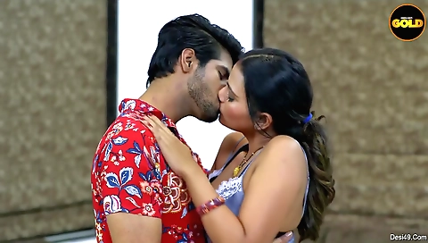 Hot brunette babe is in the middle of a passionate sex