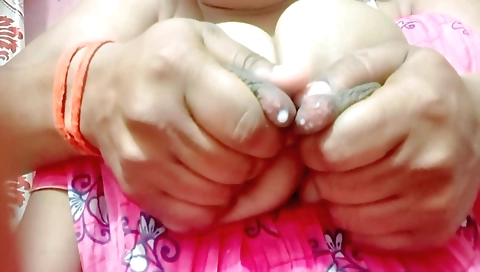 Indian bhabhi is fucked in her private place by a big dick