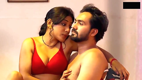 Busty indian hottie with a huge ass and sexy pussy