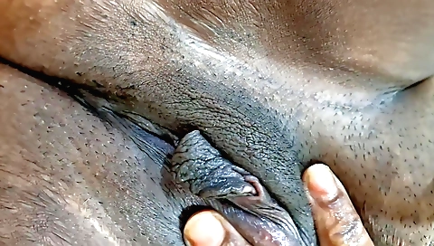 Pretty amateur female shows her body on the camera